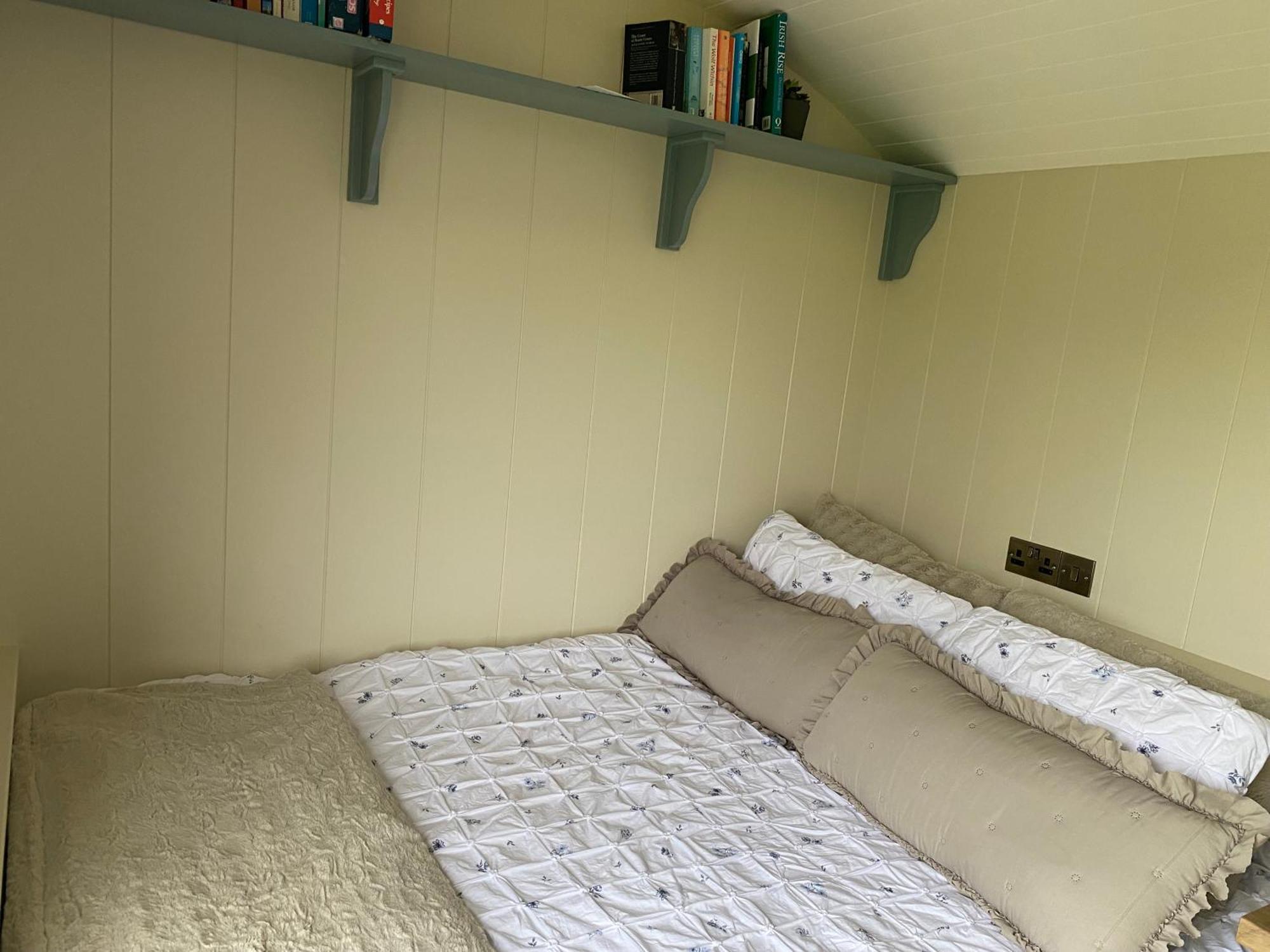 Burren Garden Glamping Hut Villa Boston Ngoại thất bức ảnh