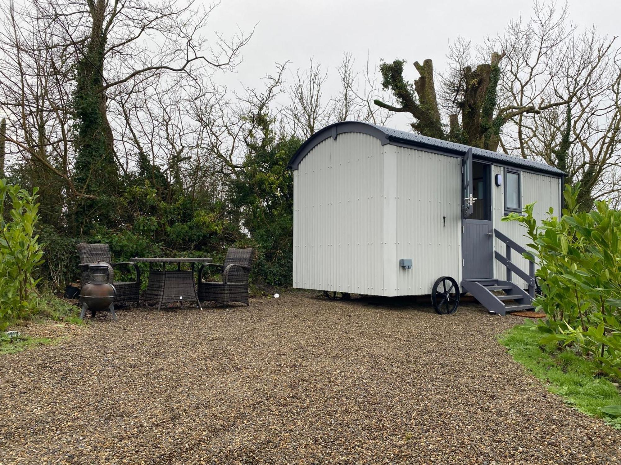 Burren Garden Glamping Hut Villa Boston Ngoại thất bức ảnh